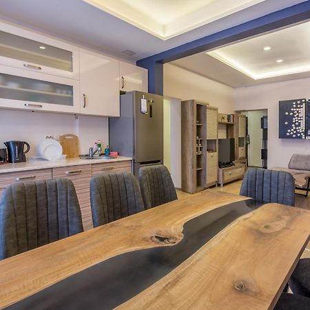 3Bdr, Top Center Retreat, City Heart, Free Parking Sofia Bagian luar foto